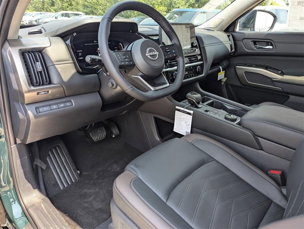 new 2024 Nissan Pathfinder car, priced at $43,880