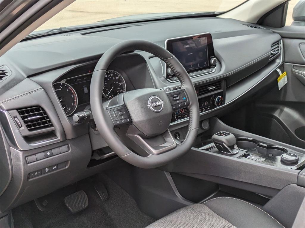 new 2025 Nissan Rogue car, priced at $32,028