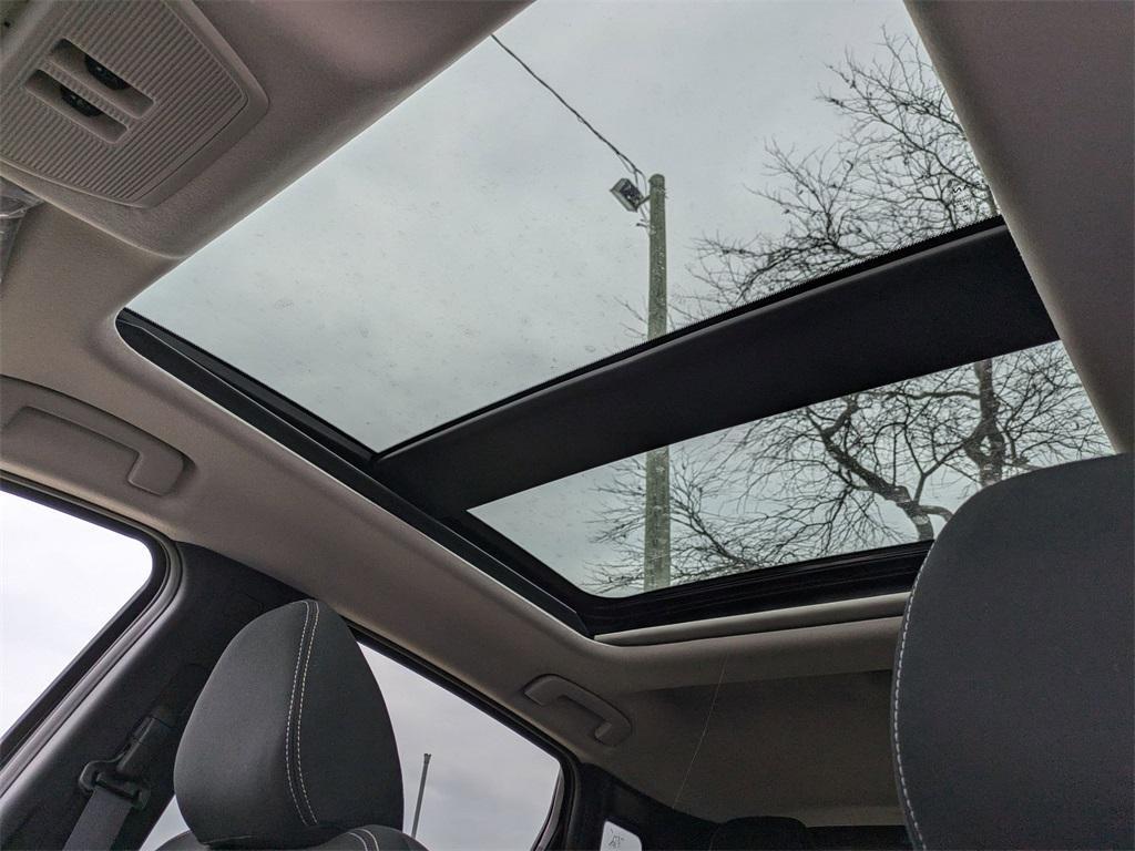 new 2025 Nissan Kicks car, priced at $28,180