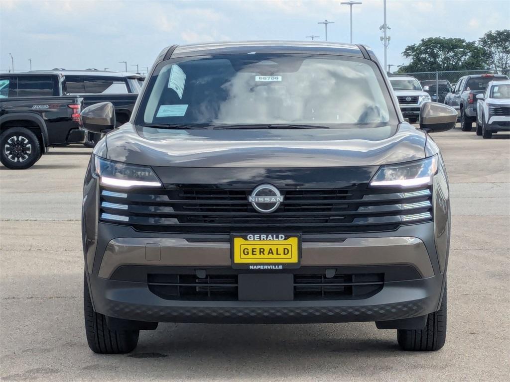 new 2025 Nissan Kicks car, priced at $23,653