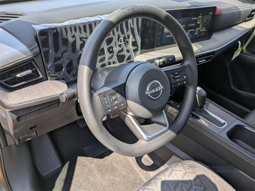 new 2025 Nissan Kicks car, priced at $25,433