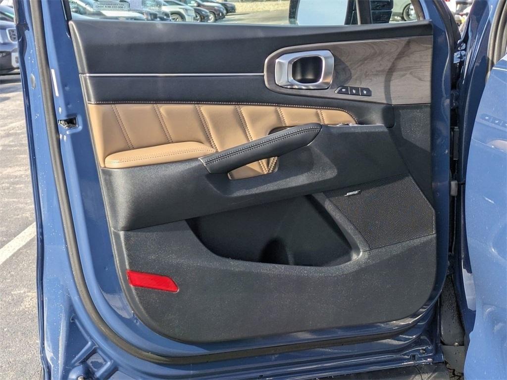 used 2024 Kia Sorento car, priced at $41,010