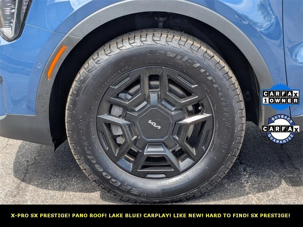 used 2024 Kia Sorento car, priced at $36,877