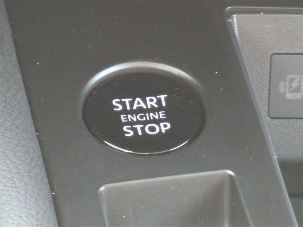 new 2025 Nissan Kicks car, priced at $25,855