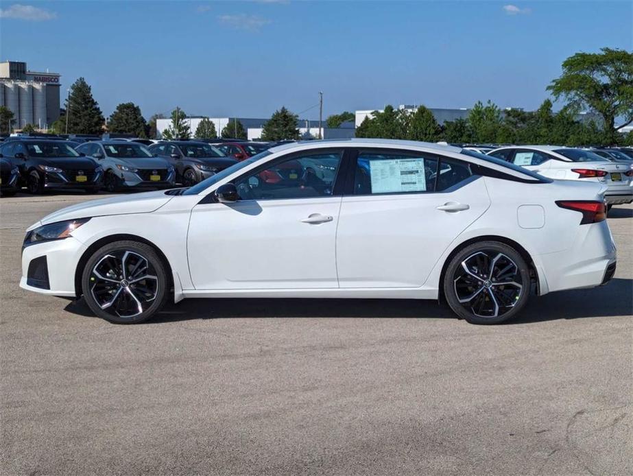 new 2024 Nissan Altima car, priced at $34,260