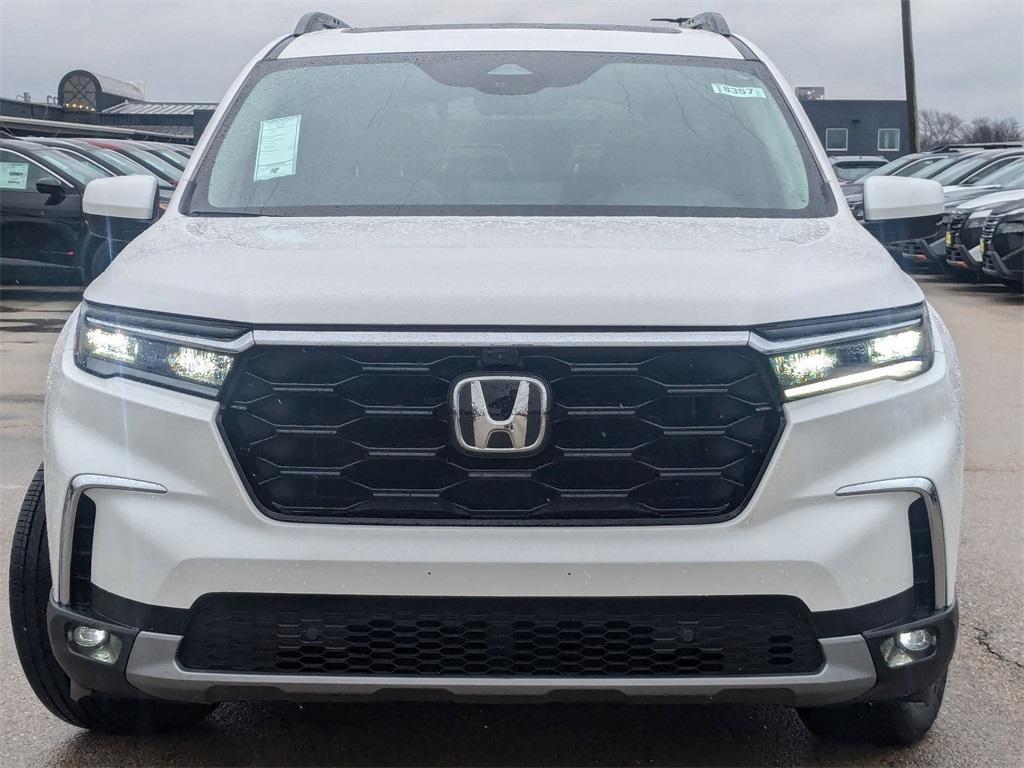 used 2023 Honda Pilot car, priced at $44,977