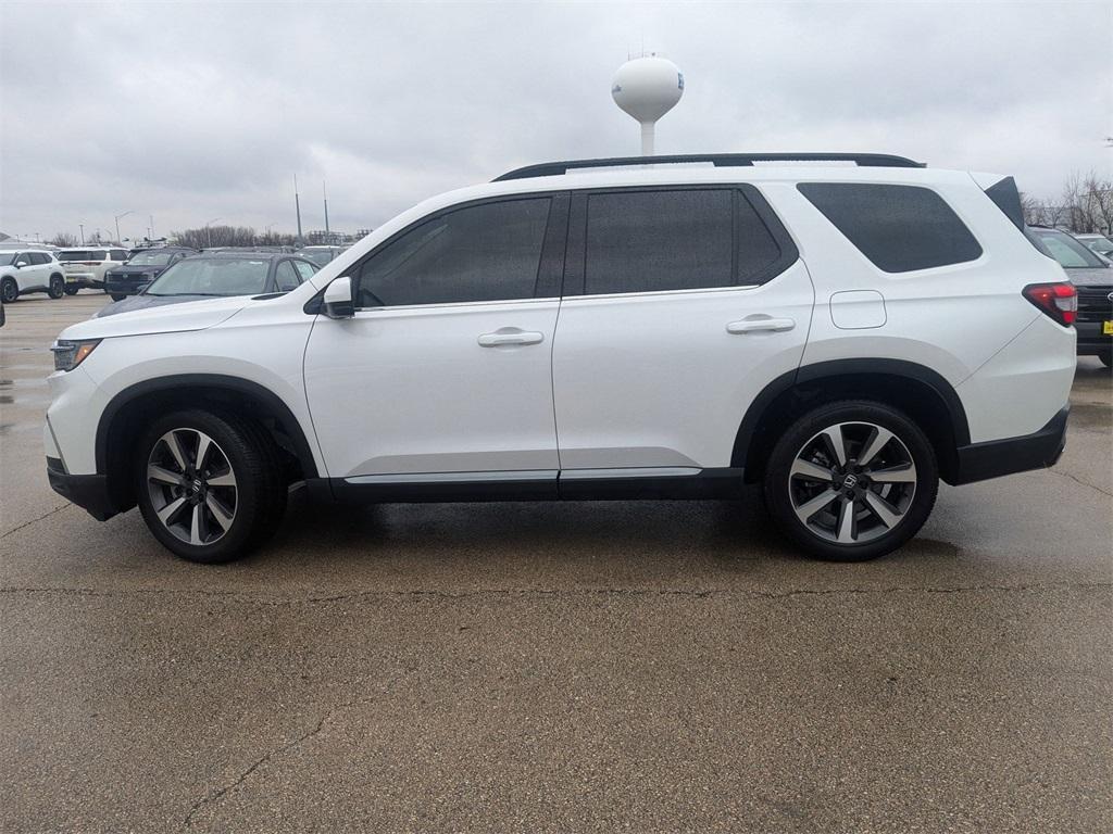 used 2023 Honda Pilot car, priced at $44,977