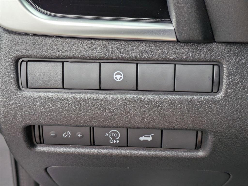 used 2023 Nissan Rogue car, priced at $29,754