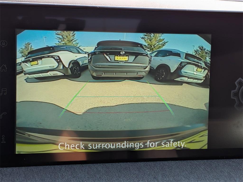 new 2025 Nissan Kicks car, priced at $26,305