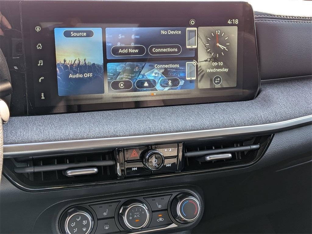 new 2025 Nissan Kicks car, priced at $26,305