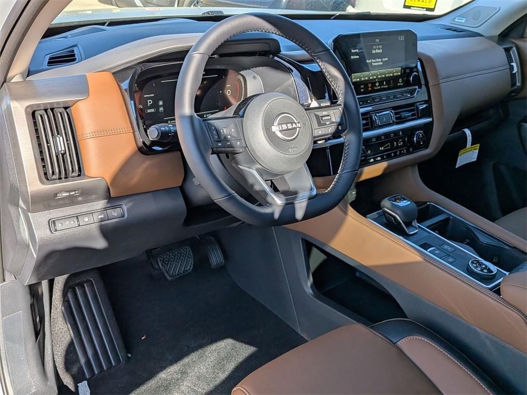 new 2025 Nissan Pathfinder car, priced at $49,110