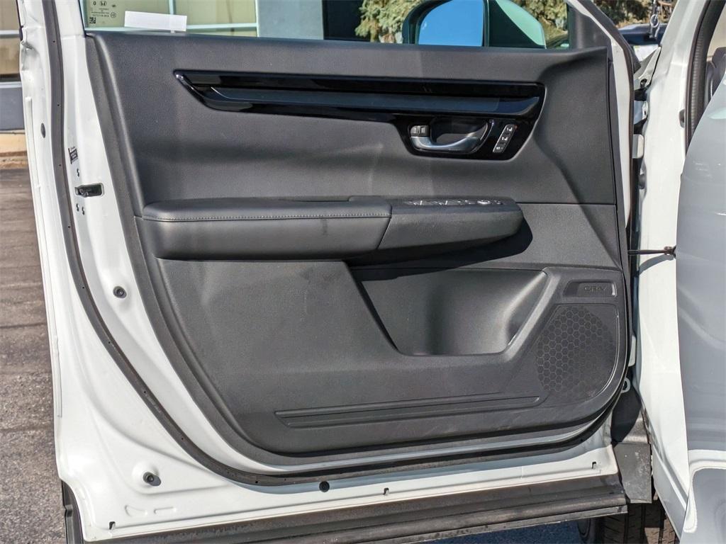 used 2024 Honda CR-V car, priced at $31,977