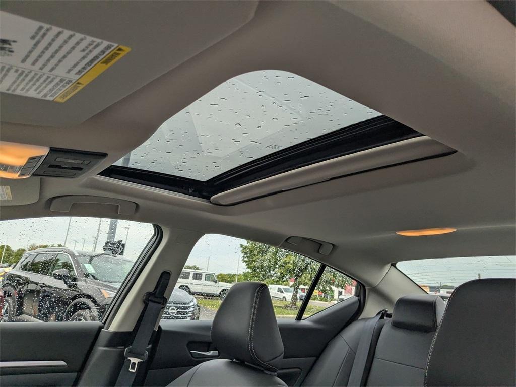 new 2024 Nissan Altima car, priced at $28,999