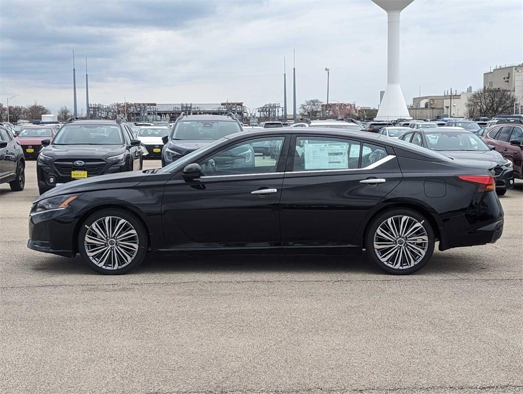new 2024 Nissan Altima car, priced at $28,999