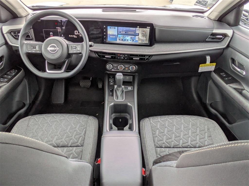new 2025 Nissan Kicks car, priced at $27,112
