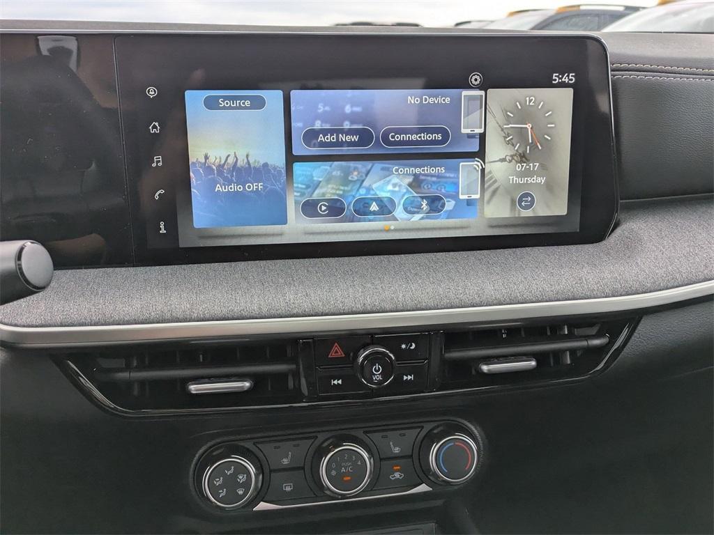 new 2025 Nissan Kicks car, priced at $27,112