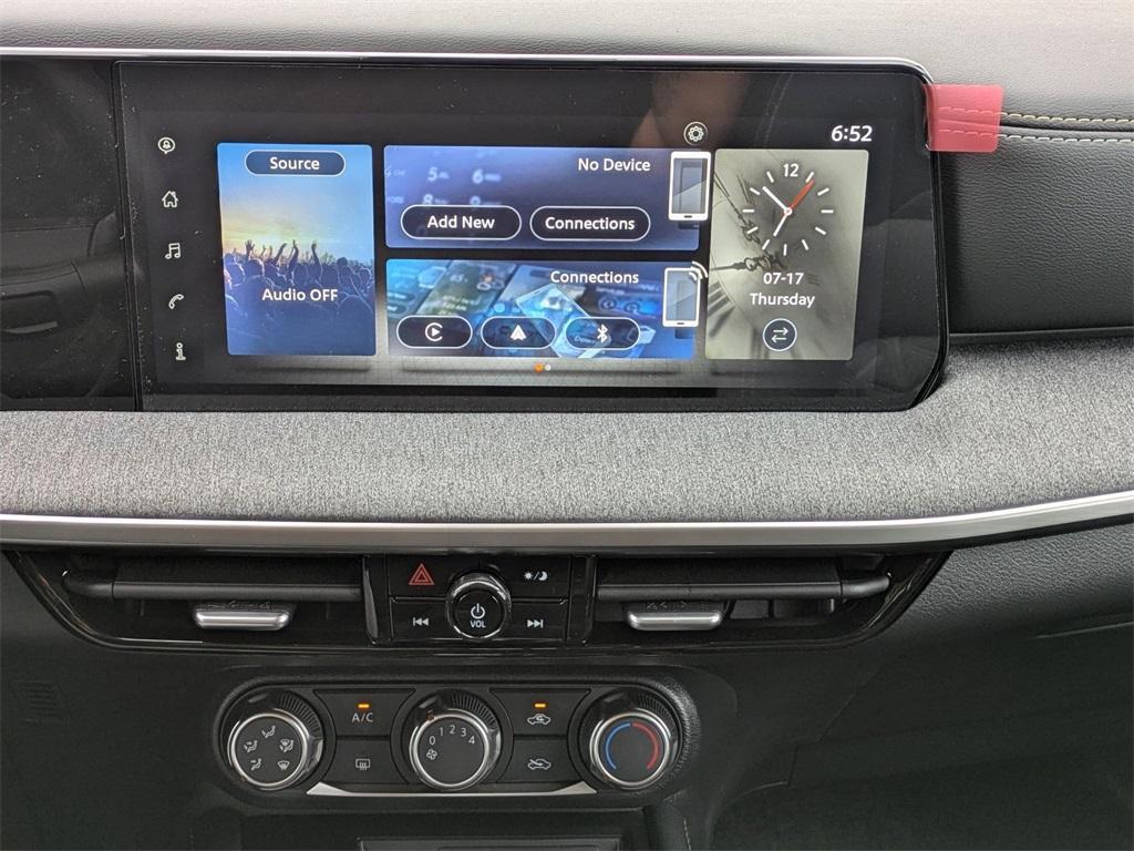 new 2025 Nissan Kicks car, priced at $24,535