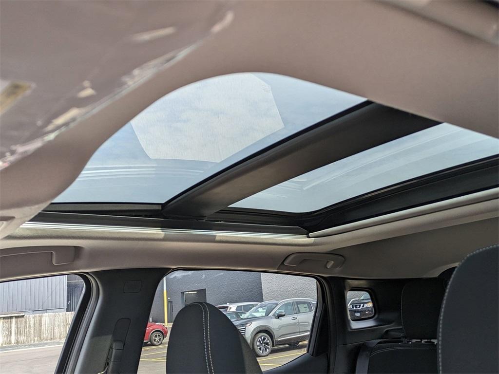 new 2025 Nissan Kicks car, priced at $26,865