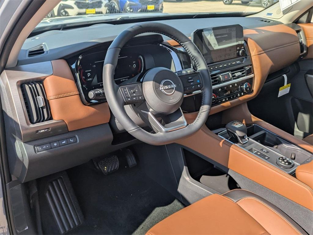 new 2025 Nissan Pathfinder car, priced at $49,795