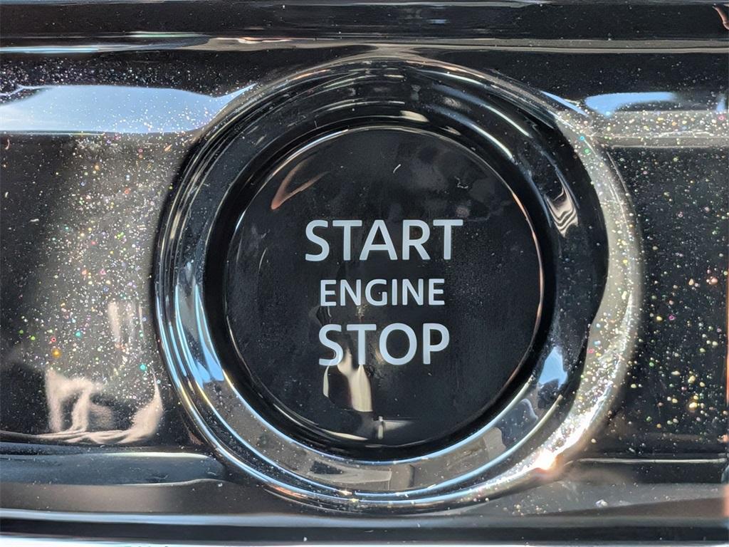 new 2025 Nissan Pathfinder car, priced at $49,510