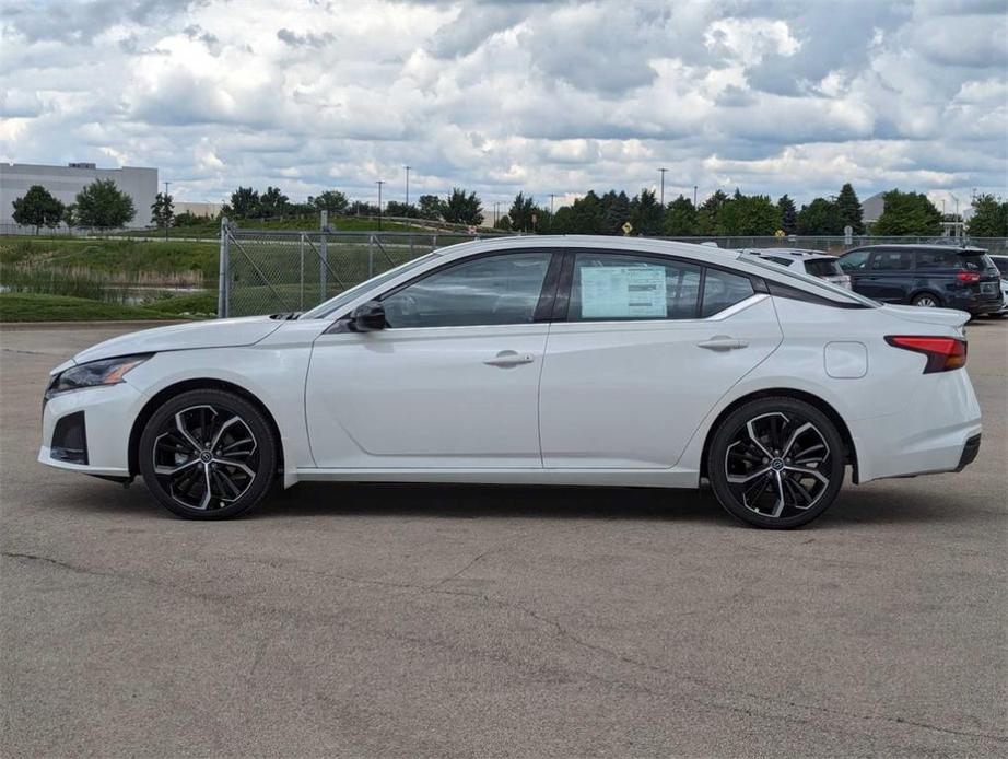 new 2024 Nissan Altima car, priced at $34,260