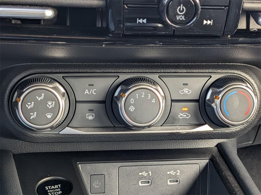 new 2025 Nissan Kicks car, priced at $21,930