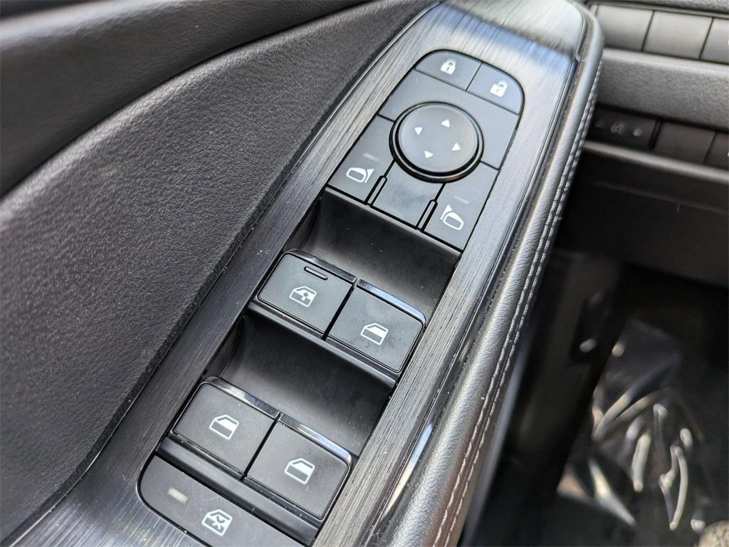 used 2022 Nissan Rogue car, priced at $25,977