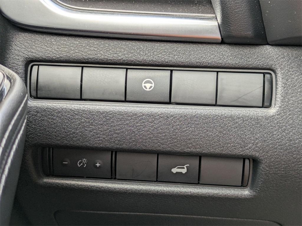 used 2022 Nissan Rogue car, priced at $25,977