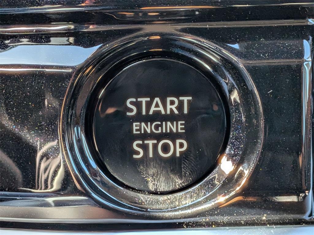 new 2025 Nissan Pathfinder car, priced at $48,625