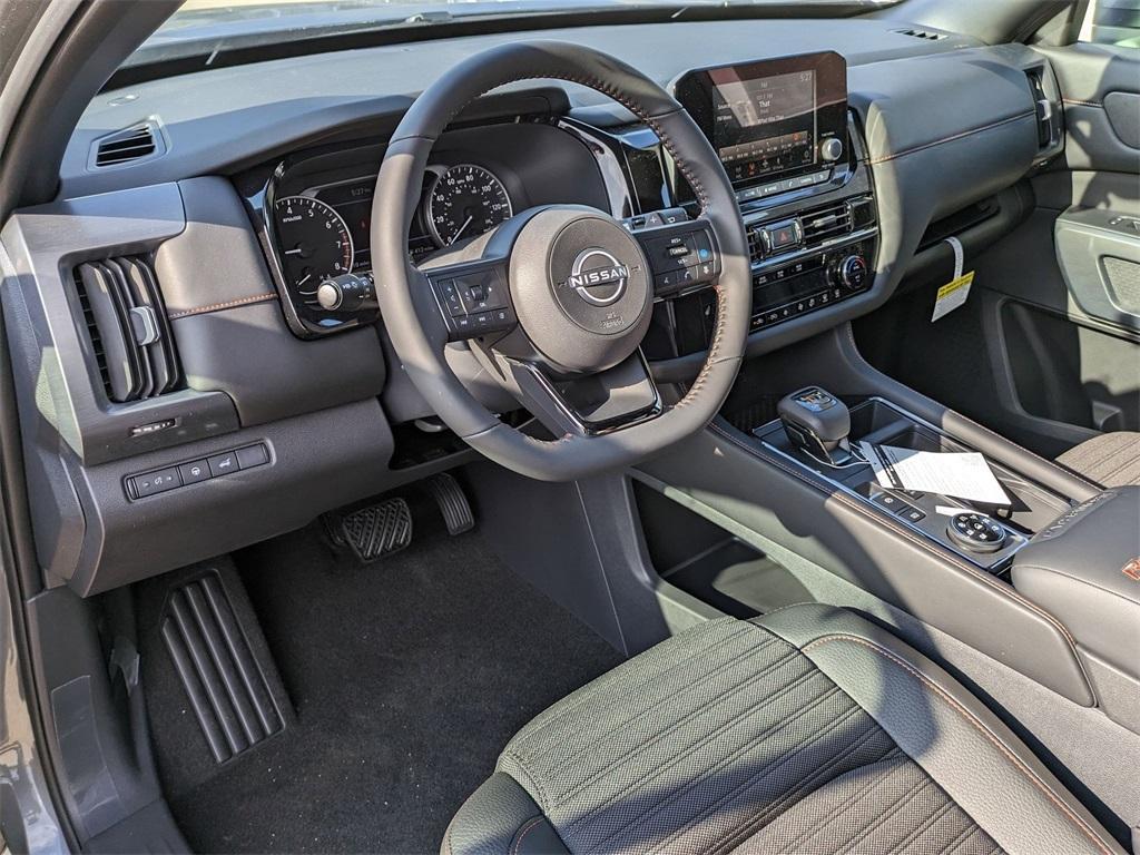 new 2025 Nissan Pathfinder car, priced at $43,888