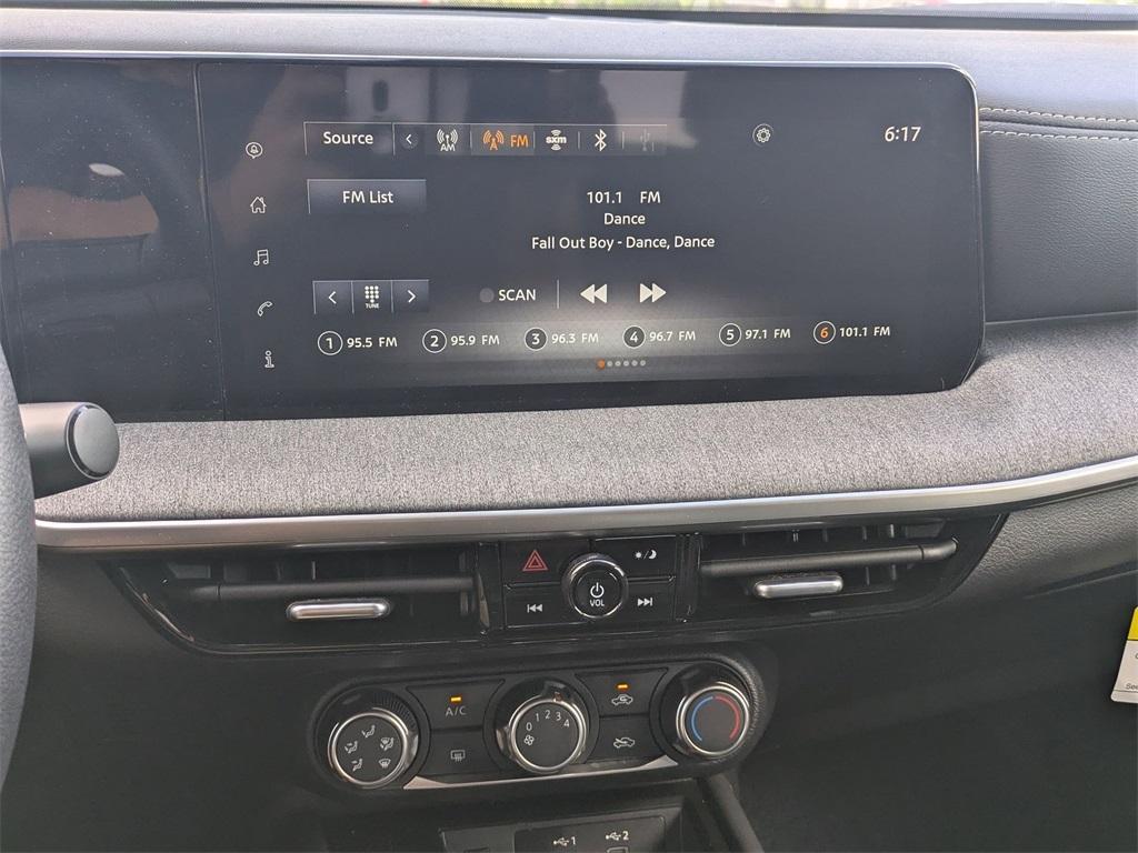 new 2025 Nissan Kicks car, priced at $24,535