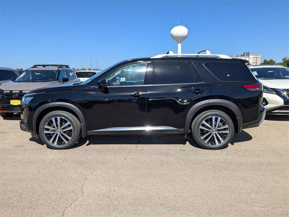 new 2024 Nissan Pathfinder car, priced at $54,210