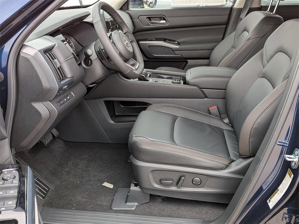 new 2025 Nissan Pathfinder car, priced at $41,590