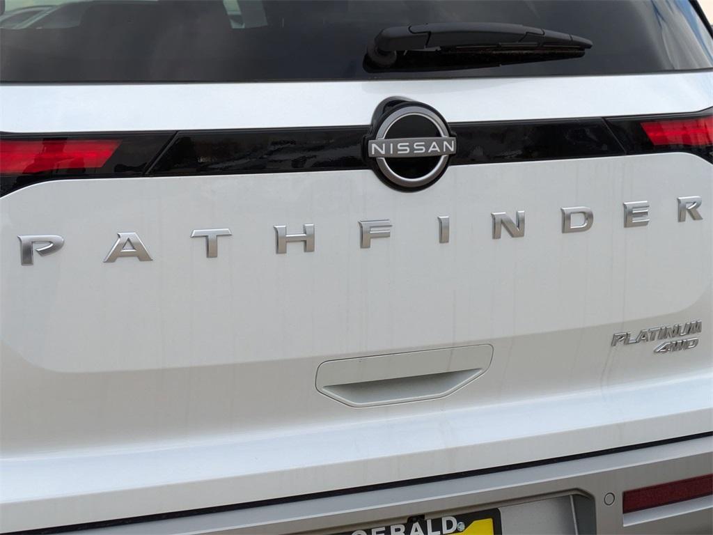 new 2025 Nissan Pathfinder car, priced at $51,091
