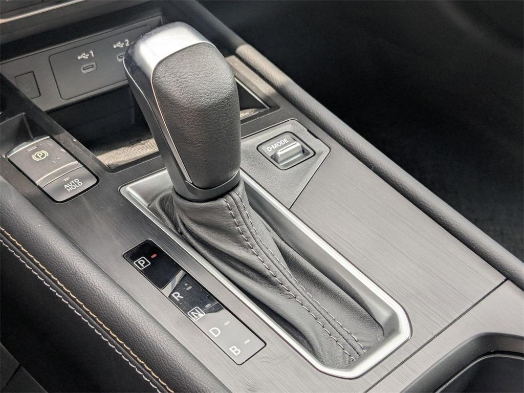 new 2025 Nissan Kicks car, priced at $24,535