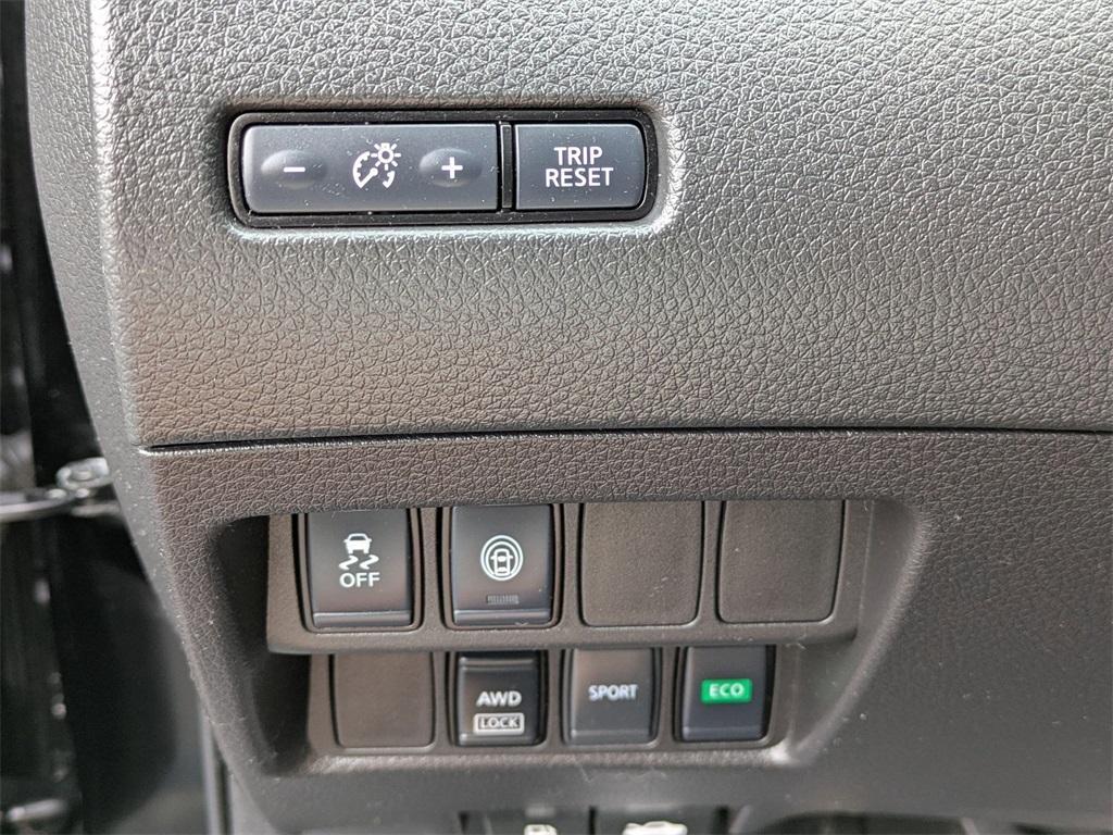 used 2020 Nissan Rogue Sport car, priced at $16,637