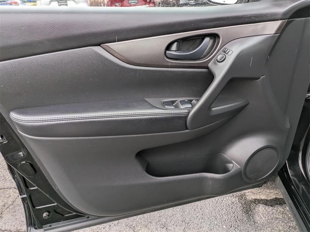 used 2020 Nissan Rogue Sport car, priced at $16,637