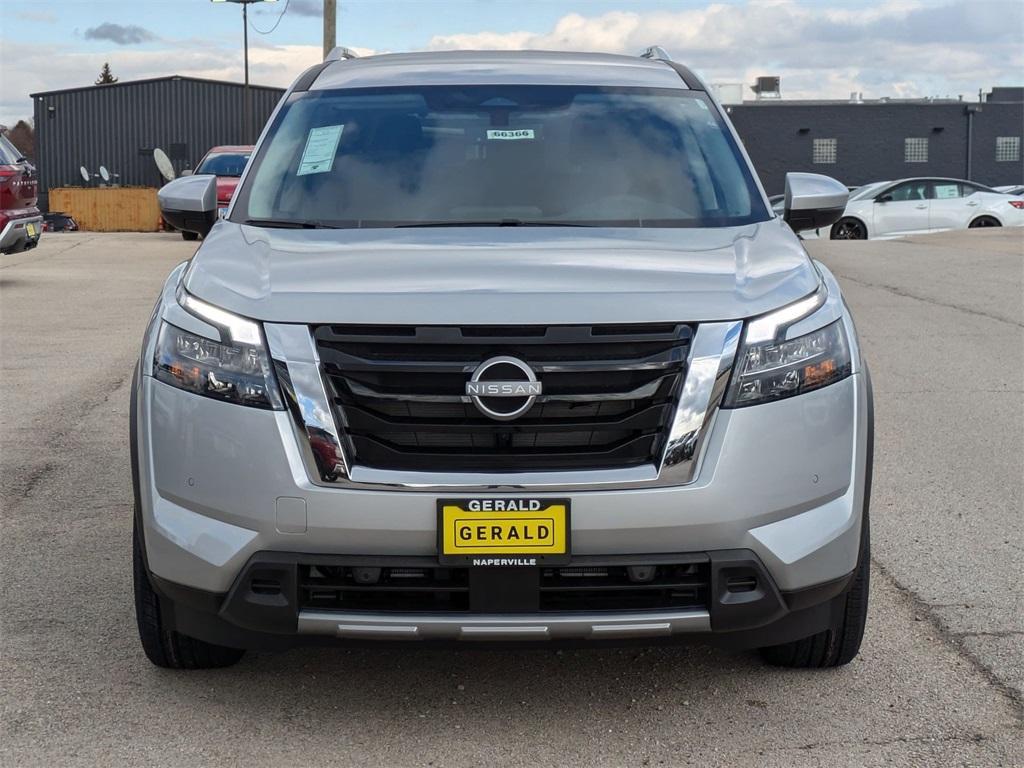 new 2025 Nissan Pathfinder car, priced at $44,707