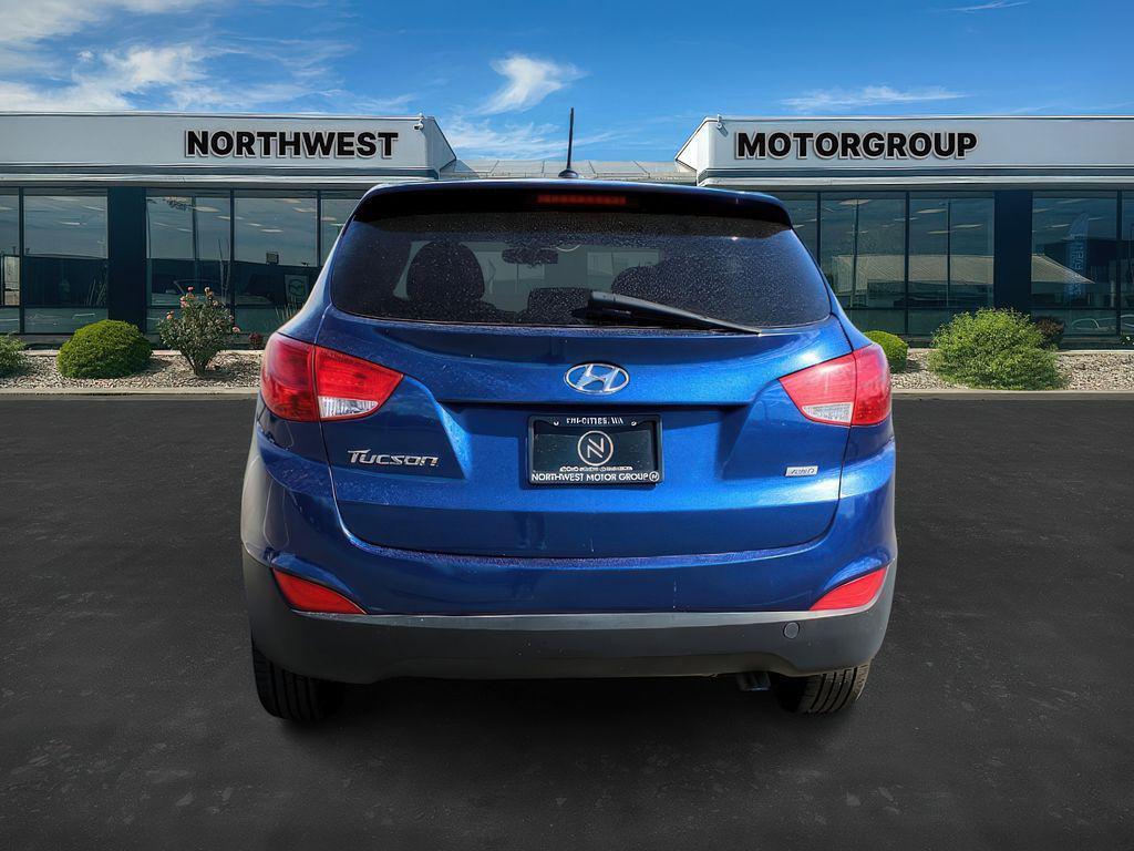 used 2015 Hyundai Tucson car, priced at $4,999