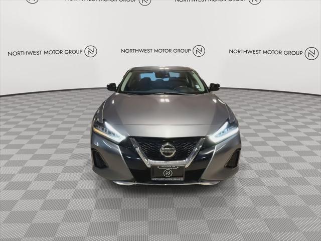 used 2021 Nissan Maxima car, priced at $21,297