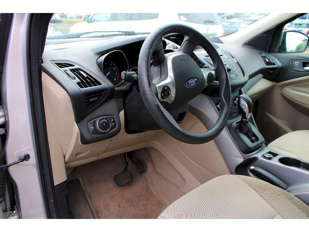 used 2015 Ford Escape car, priced at $5,999