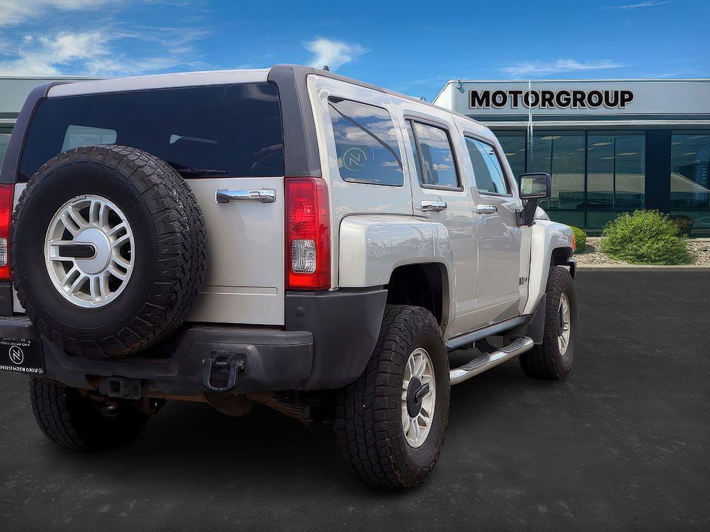 used 2006 Hummer H3 car, priced at $8,277