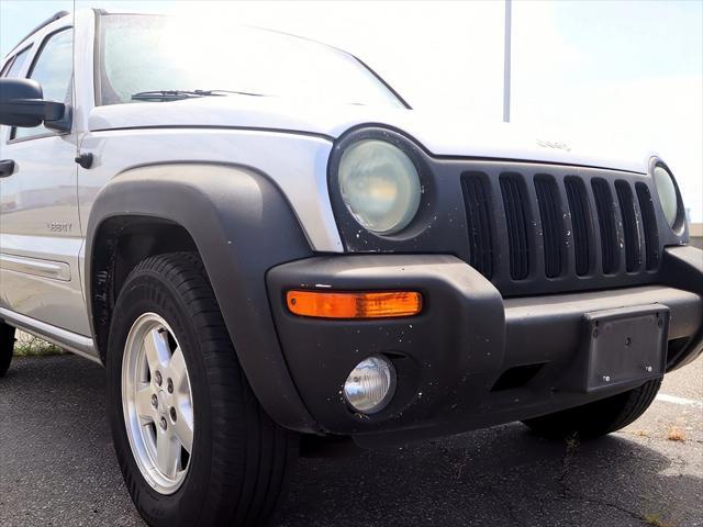 used 2004 Jeep Liberty car, priced at $3,995
