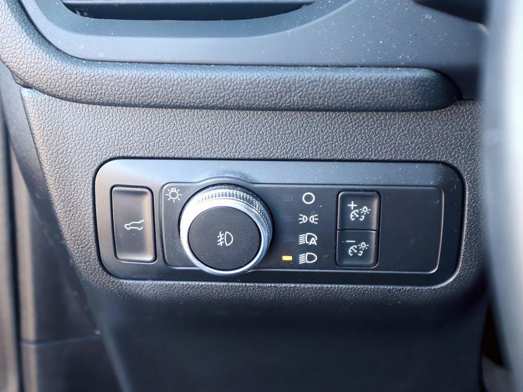 used 2022 Ford Escape car, priced at $20,799