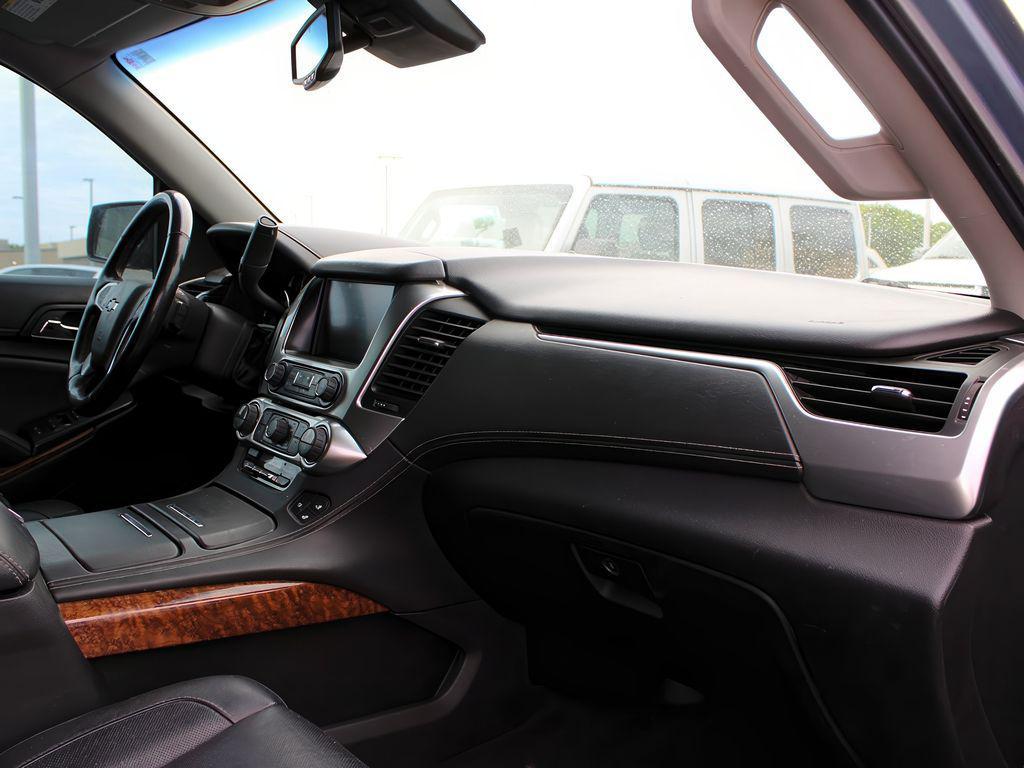 used 2016 Chevrolet Suburban car, priced at $22,999