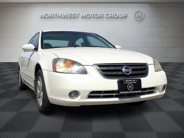 used 2003 Nissan Altima car, priced at $7,377
