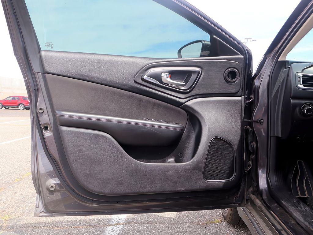 used 2016 Chrysler 200 car, priced at $7,499