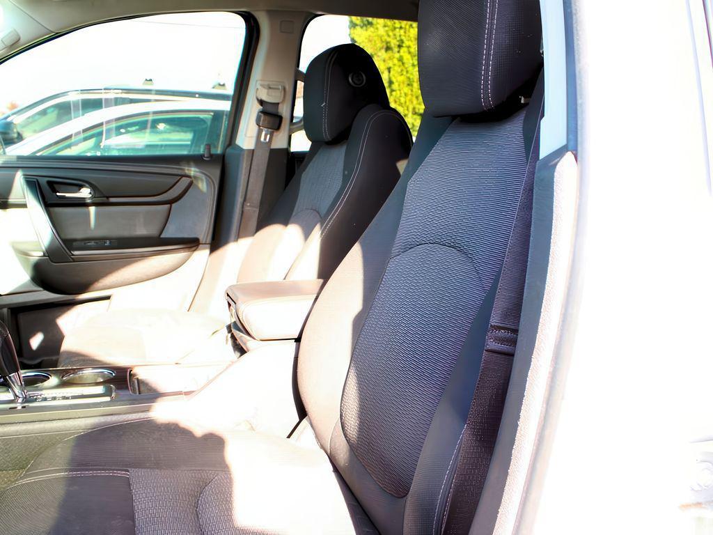 used 2017 Chevrolet Traverse car, priced at $11,999