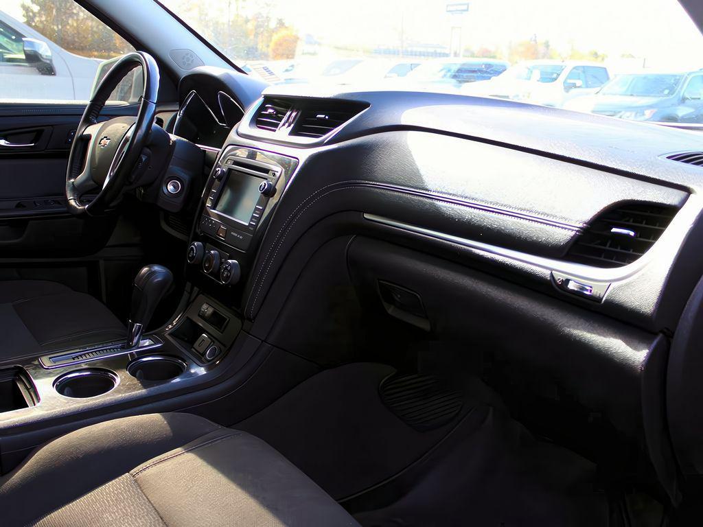 used 2017 Chevrolet Traverse car, priced at $11,999