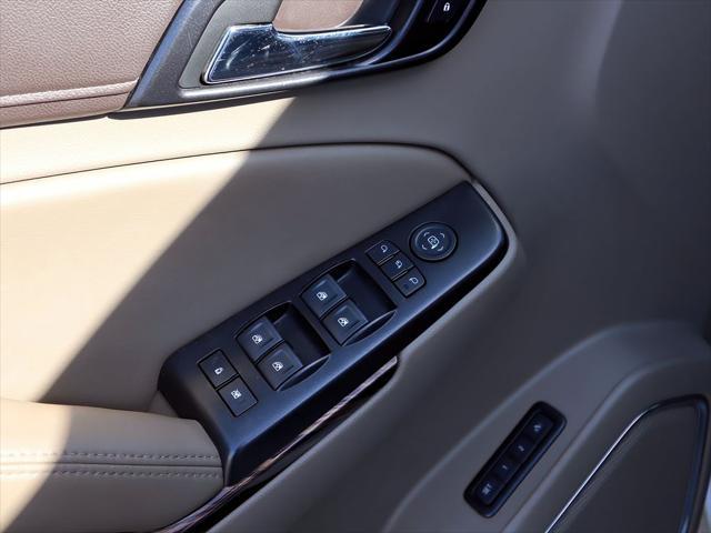 used 2018 GMC Yukon car, priced at $29,999